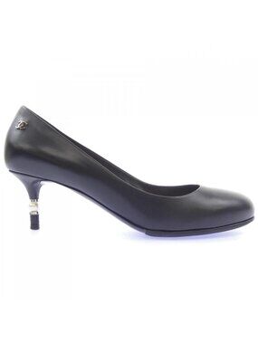 Chanel Pumps Heels Black